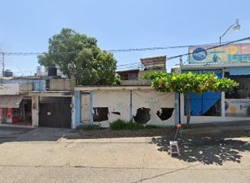 mexico/ixtapa-zihuatanejo/zihuatanejo/shop/miscelanea-oasis-el-porton