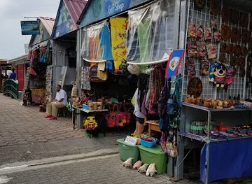 belize/coastal-plains/shop/fort-street-tourism-village