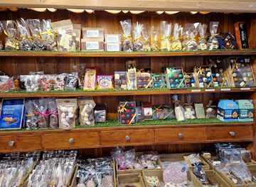 guernsey/forest/shop/oatlands-village