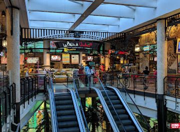 colombia/amazon/shop/hacienda-santa-barbara-mall