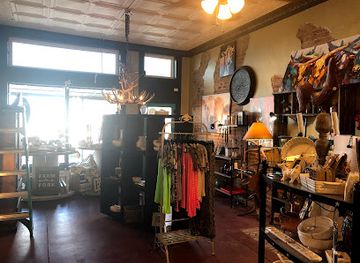 texas/red-river-valley/shop/rustic-ranch-decor-more