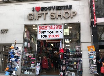 new-york/new-york-city/shop/souvenirs-llc