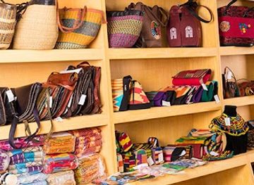 ghana/ga-adangbe/shop/ahoom-african-heritage-outlet-online-mall