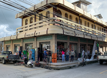 honduras/tela/shop/angela-s-2