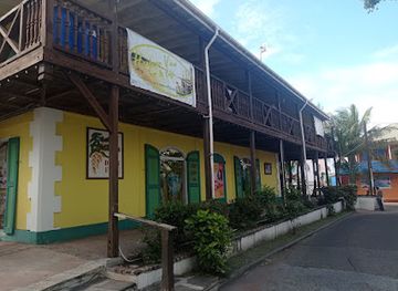 antigua-and-barbuda/codrington/shop/redcliffe-quay