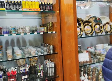 vatican-city/passetto-di-borgo/shop/happy-shop