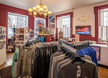 utah/salt-lake-city/shop/utah-souvenir-gift-store