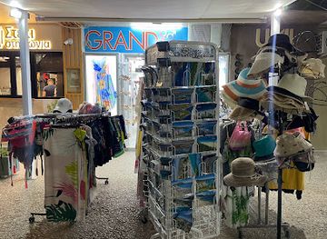 albania/himara/shop/grand-fashion-himara