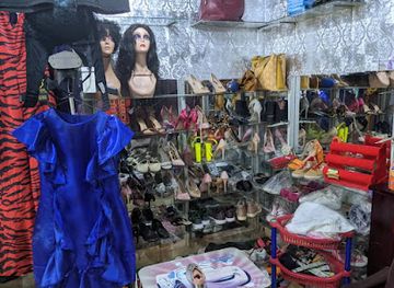 cameroon/limbe-beach/shop/serabel-fashion