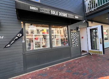 rhode-island/newport-coastline/shop/sole-desire