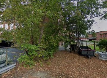 massachusetts/new-bedford/shop/vintage-warehouse