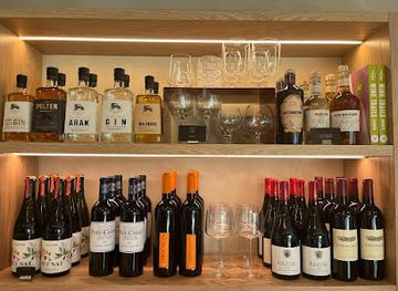 israel/caesarea/caesarea-golf-country-club/shop/minnie-mart