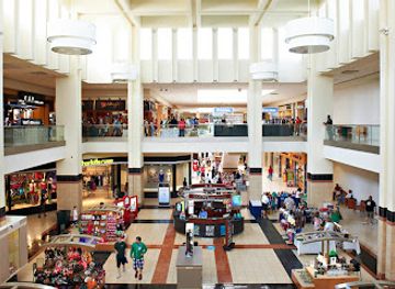 illinois/grand-prairie/shop/northwoods-mall