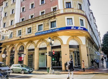 spain/oviedo/shop/maje