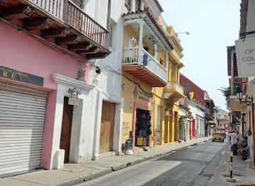 colombia/cartagena/shop/passage-mall-new-colombia-second-entry