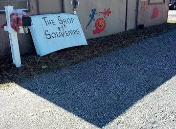 oklahoma/ouachita-national-forest/shop/foot-of-the-hill-gift-shop