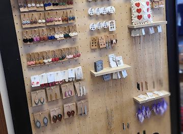 south-dakota/mitchell/shop/hello-beautiful-605