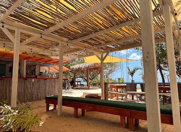 antigua-and-barbuda/dickenson-bay/shop/tree-house-beach-club