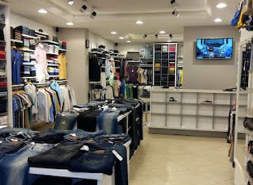 kosovo/prizren/shop/butiku-enes