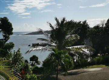 dominica/calibishie-beach/shop/hodges-beach