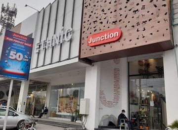 pakistan/gujranwala/shop/junction