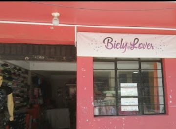 peru/huascaran-national-park/shop/boutique-biely-lover