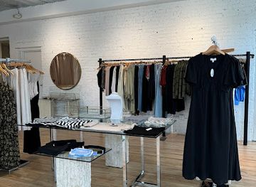 ohio/western-ohio/shop/rising-boutique
