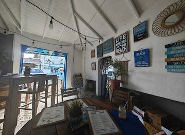 saint-vincent-and-the-grenadines/petit-st-vincent/shop/the-salty-girl-boutique