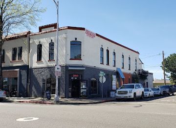 california/shasta-cascade/shop/sketch-and-press