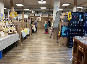 canada/cape-breton-highlands-national-park/shop/cape-breton-farmer-s-market-general-store