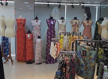 united-arab-emirates/al-ain-region/shop/louretal-fashions