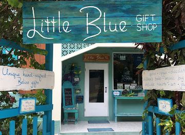 belize/the-cayes/shop/little-blue-gift-shop