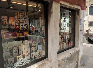 italy/venetian-riviera/shop/signor-blum-bottega-artigiana-venezia