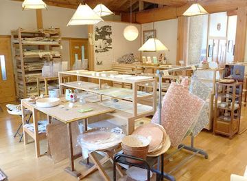 japan/echigo/shop/echigo-kadoide-washi-japanese-paper-shop-and-workshop