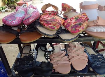 el-salvador/lake-coatepeque/shop/variedades-cesar