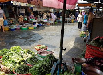 vietnam/mekong-delta/shop/sa-dec-market