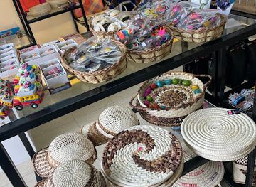 ecuador/manabi-region/shop/ecuador-stores
