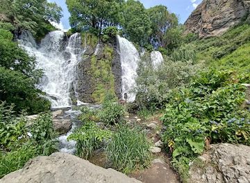 armenia/tatev-mountains/shop/shaki-waterfall