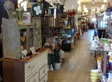 wisconsin/la-crosse/shop/the-antique-center-of-la-crosse-ltd