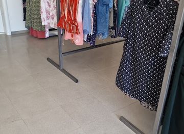 bosnia-and-herzegovina/doboj-region/shop/komision-suncica