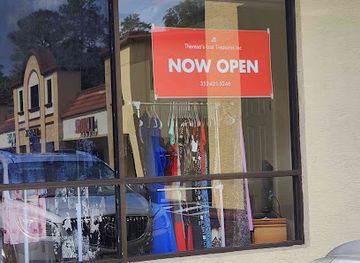 florida/ocala/shop/theresa-s-lost-treasures