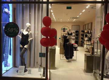 hungary/gyor/shop/palmers