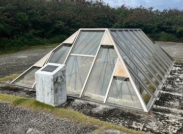 northern-mariana-islands/tinian/shop/no-1-bomb-loading-pit