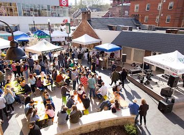 pennsylvania/happy-valley/shop/pop-up-ave