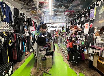 california/pasadena/shop/meowmeowz-retro-80s-thrift-shop