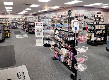 illinois/shawnee-national-forest/shop/lion-s-den