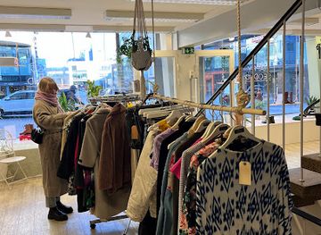 finland/jyvaskyla/shop/happy-second