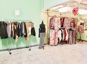 kansas/konza-prairie-biological-station/shop/sage-market-manhattan