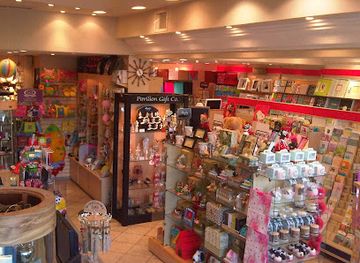 mexico/cancun/shop/hallmark-shop-cancun