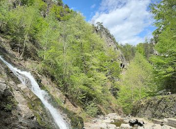 romania/valcea/shop/lotrisor-waterfall